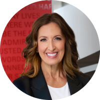 Elaine Darr at Safelite